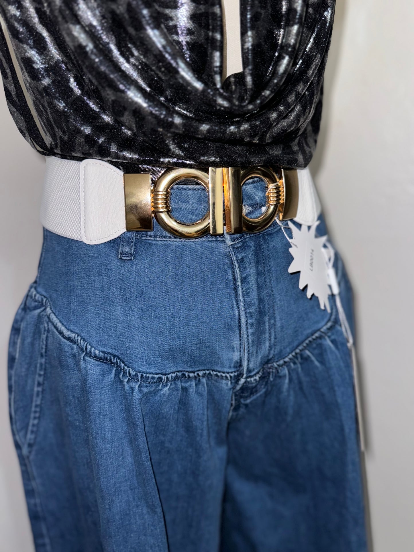 Fashion belt in White