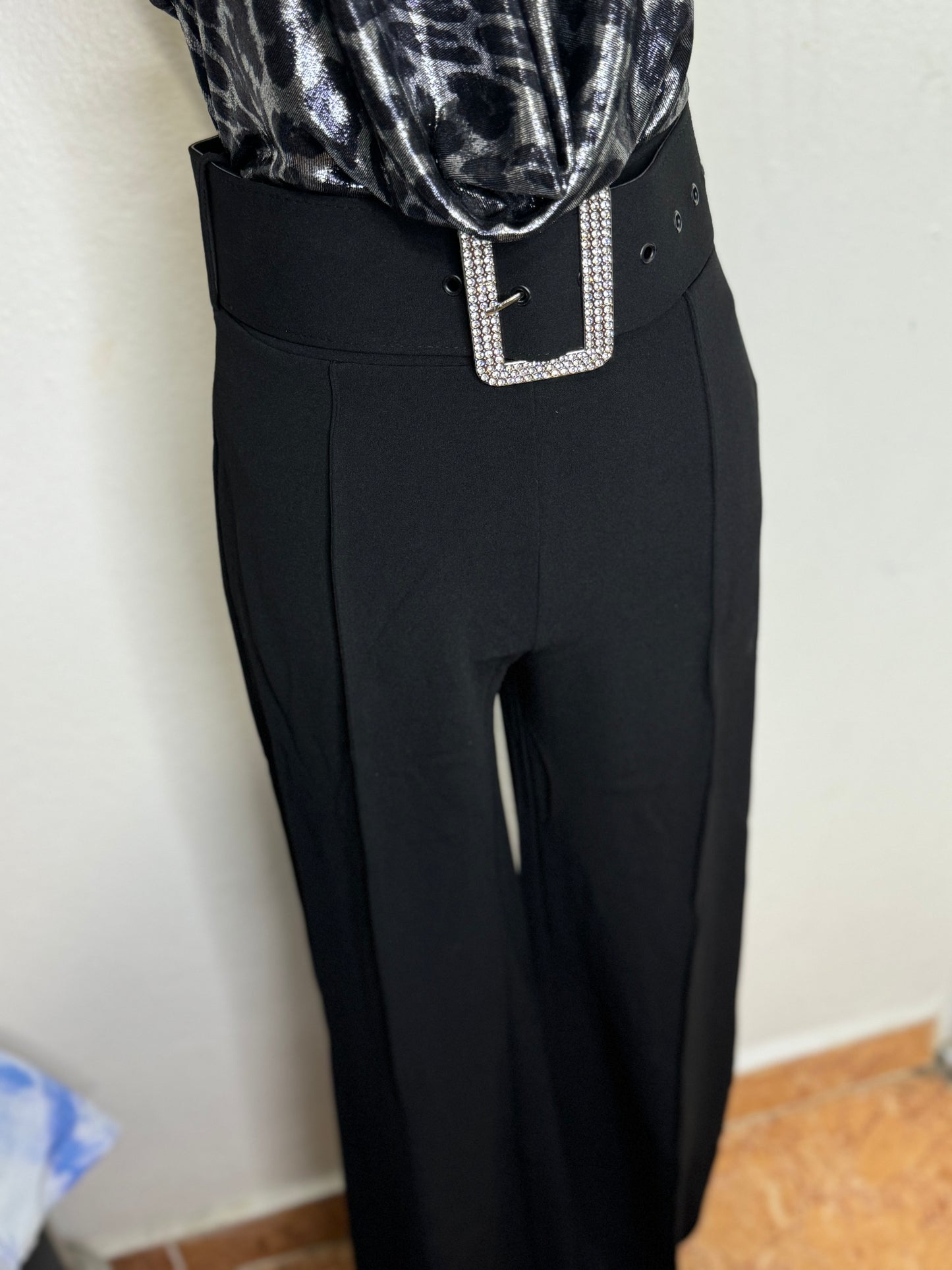 Elegant Bottom with Belt (Black)