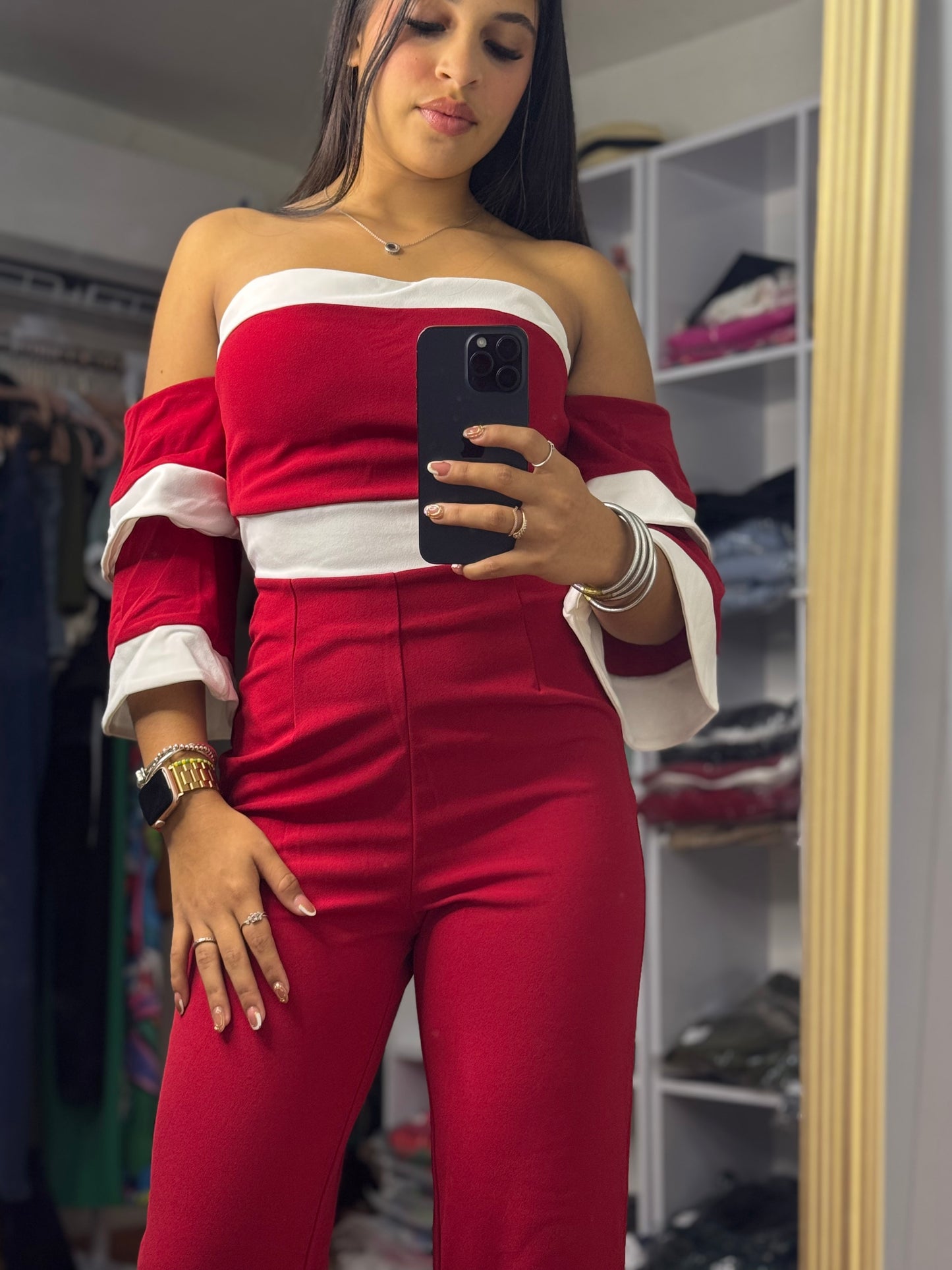 Naila Set in Red